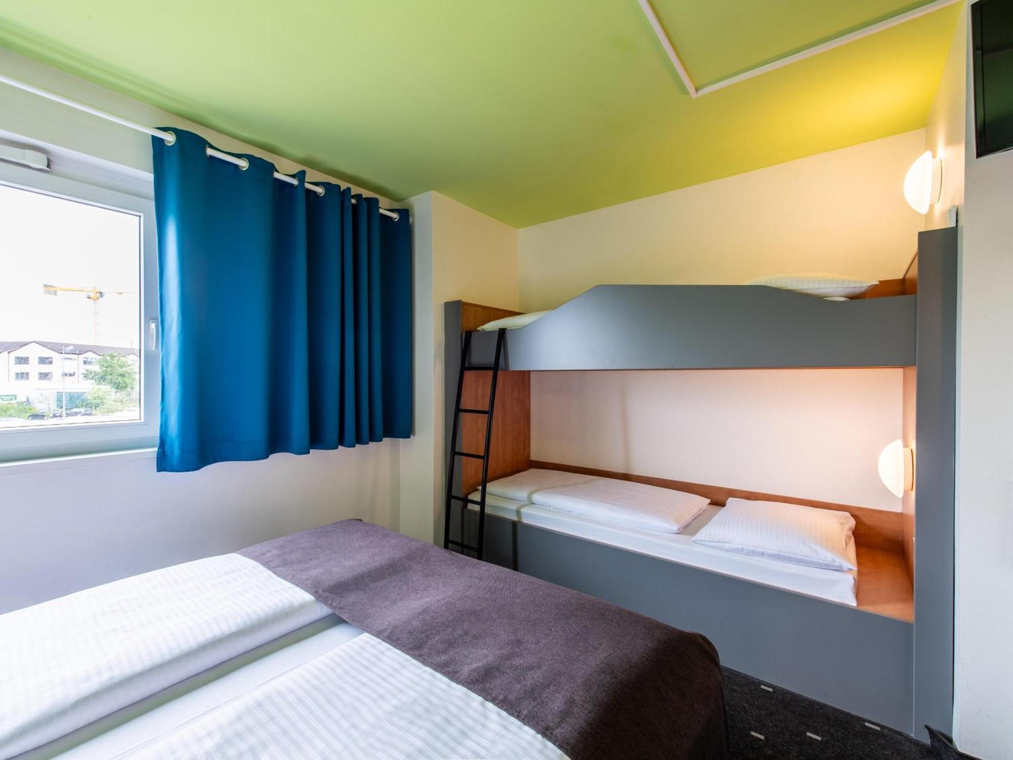 B&B Hotel Erlangen-Sued Exteriör bild